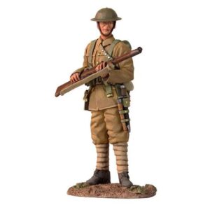 WWI Collection: 1916 - British Infantry Standing on Watch
